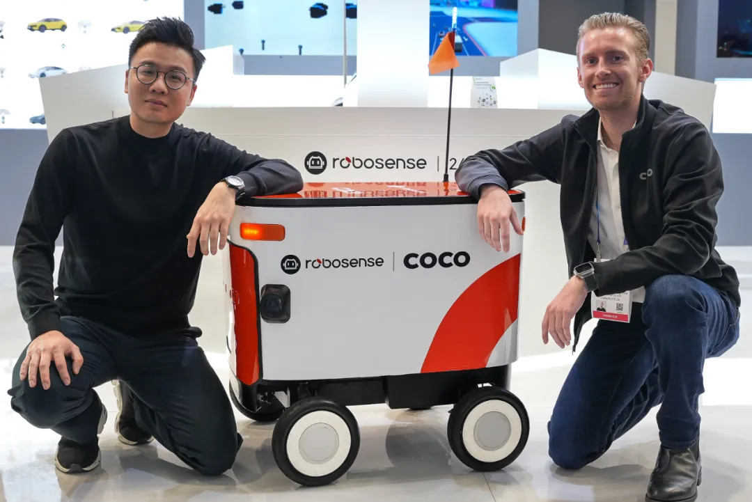 赋能全球智慧物流 ，Coco无人配送车亮相展台｜RoboSense X Coco Robotics
