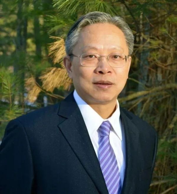 78级校友顾波荣获2023年国际光学与光子学学会梅曼激光奖