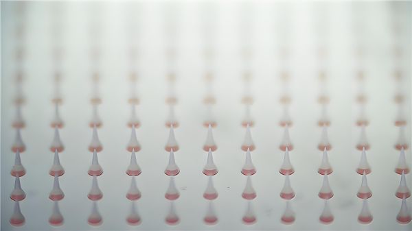 微纳3D打印技术应用前景广阔 覆盖兼具微传感器等高精尖领域以及无痛空心微针等医疗器械