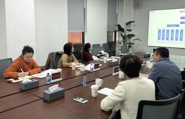 嘉定区科委科协党组书记、科委主任徐慧带队调研上海工研院&mdash;&mdash;共谋&ldquo;超越摩尔&rdquo;集成电路科技和产业创新生态圈