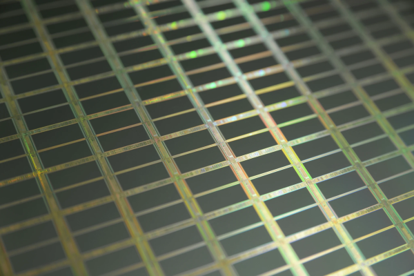 挪威公司开发原子光刻技术，超越 EUV光刻